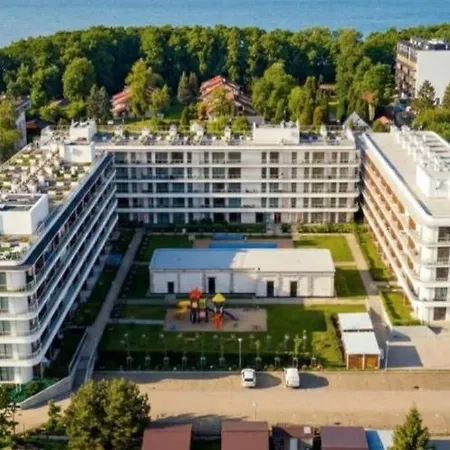 Szmaragdowy Prestige 150 M Od Plazy Z Basenem
